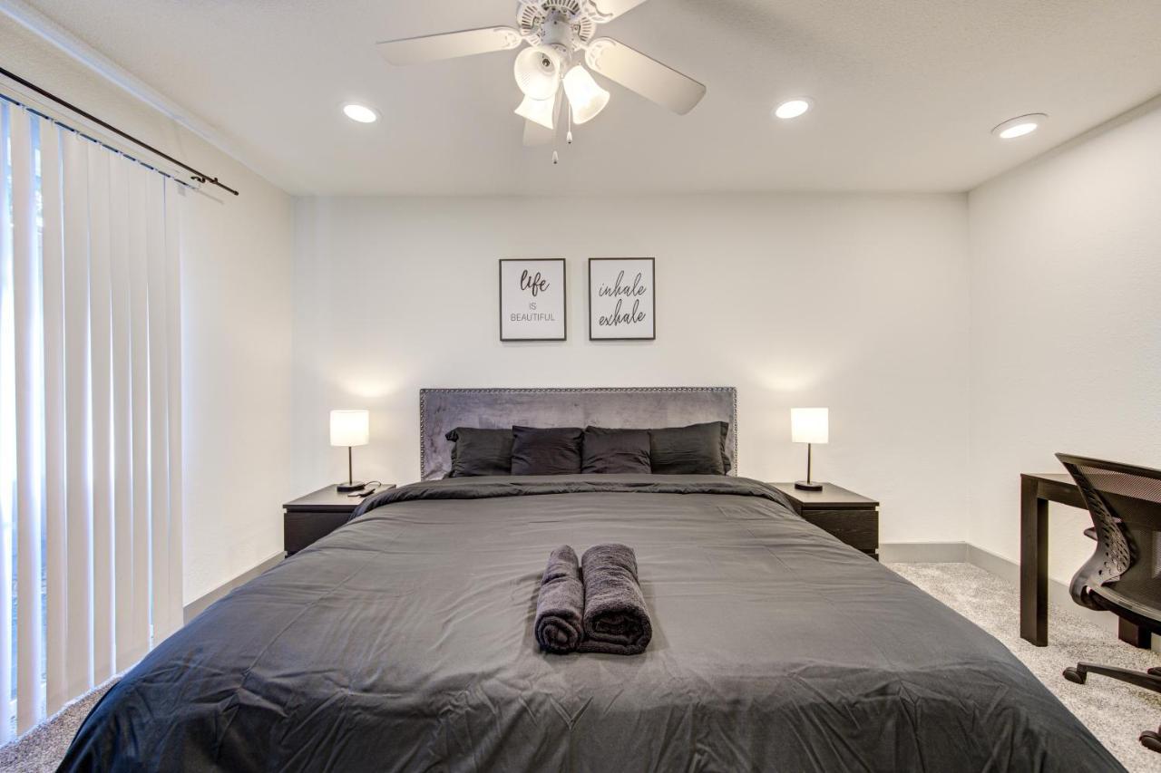 Trendy Midtown Apt, Walk To Shops & Sites, Pets Ok Houston Zewnętrze zdjęcie