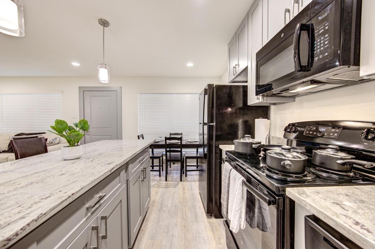 Trendy Midtown Apt, Walk To Shops & Sites, Pets Ok Houston Zewnętrze zdjęcie