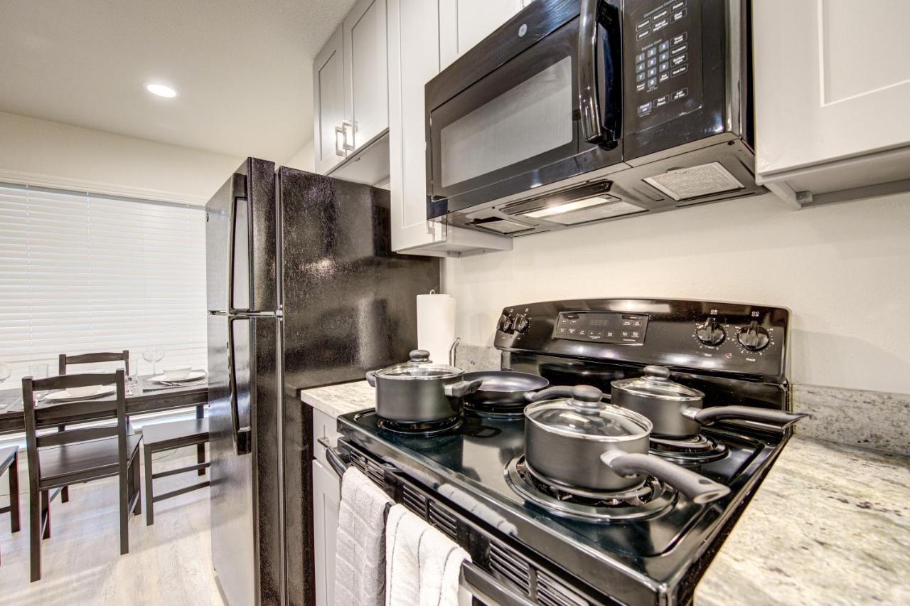 Trendy Midtown Apt, Walk To Shops & Sites, Pets Ok Houston Zewnętrze zdjęcie
