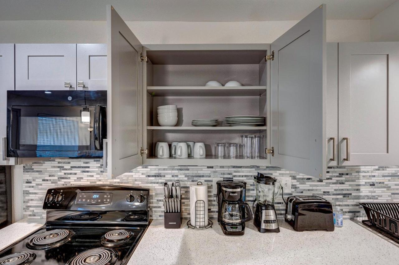 Trendy Midtown Apt, Walk To Shops & Sites, Pets Ok Houston Zewnętrze zdjęcie