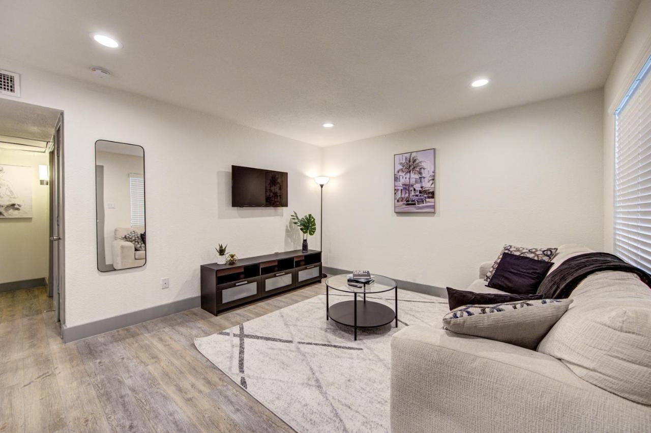 Trendy Midtown Apt, Walk To Shops & Sites, Pets Ok Houston Zewnętrze zdjęcie