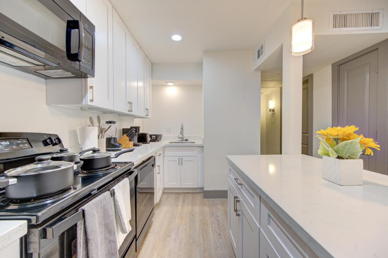 Trendy Midtown Apt, Walk To Shops & Sites, Pets Ok Houston Zewnętrze zdjęcie